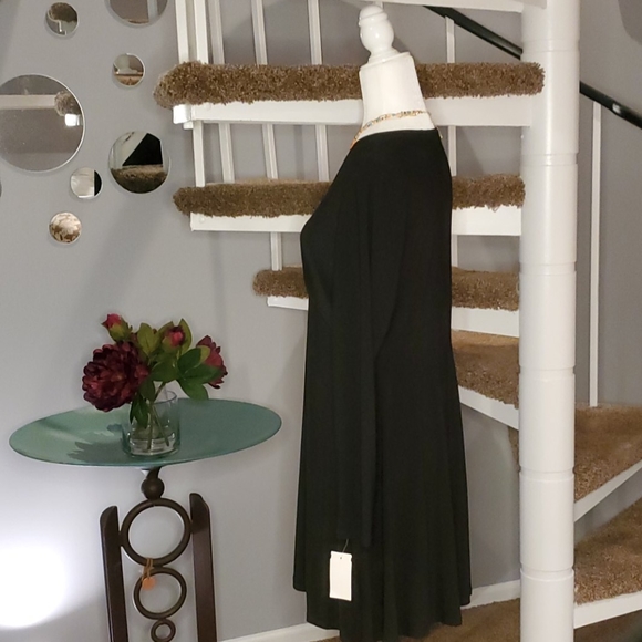 ๐๐ฅHP๐ฅ๐ Neiman Marcus Little Black Dress - Picture 4 of 8